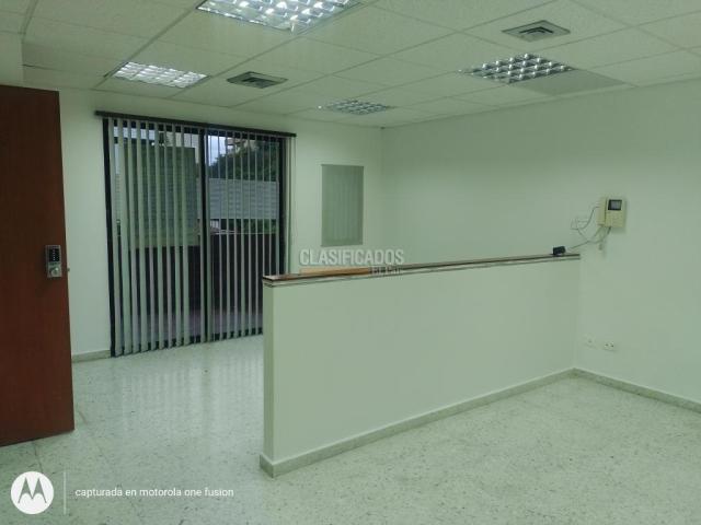 Oficinas y Consultorios, Alquiler en Granada
