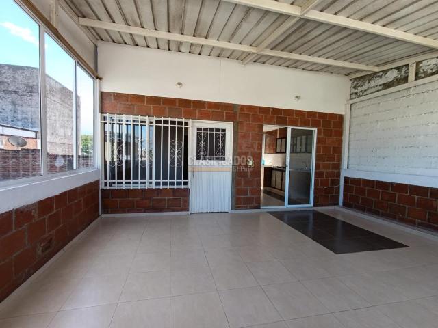 Apartamentos, Alquiler en Palmares de Guadalupe