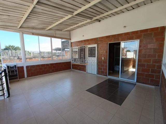 Apartamentos, Alquiler en Palmares de Guadalupe