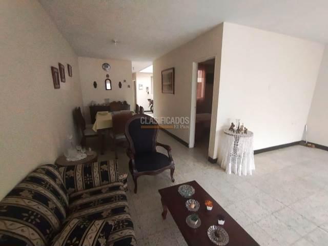 Casas, Venta en Junín