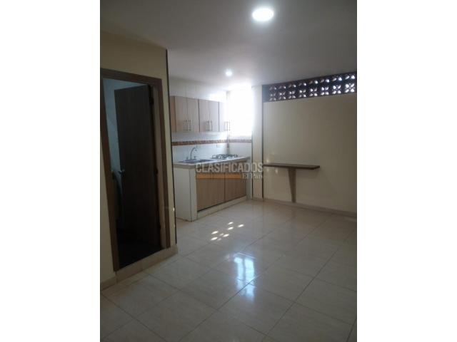 Apartaestudios, Alquiler en Santa Mónica Popular