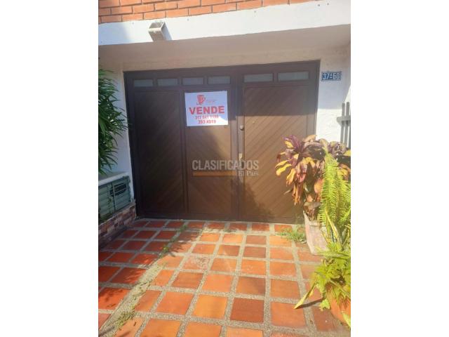 Apartamentos, Venta en La Flora