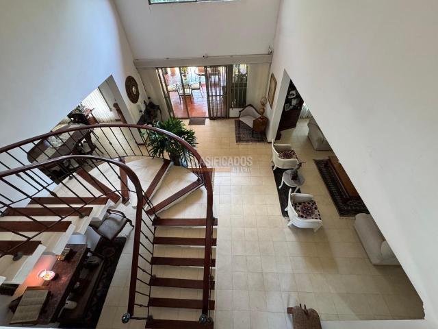 Casas, Venta en Pance