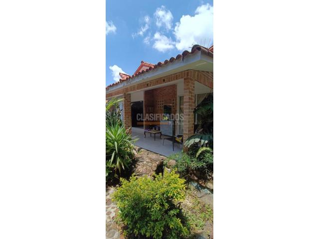 Casas, Alquiler en Pance