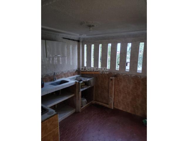 Apartamentos, Alquiler en El Guabal