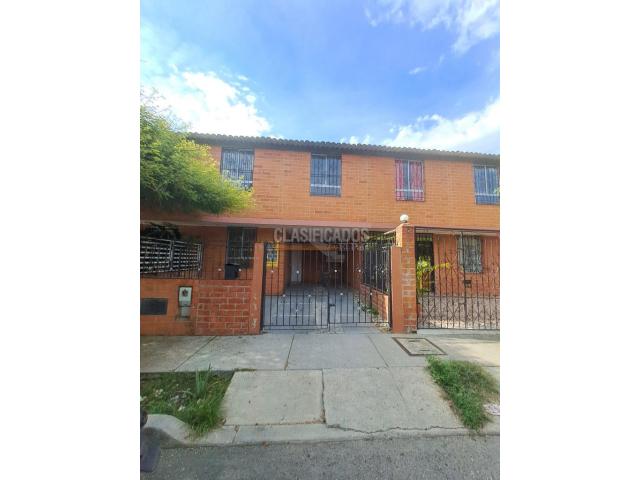 Casas, Alquiler en La Espadaña