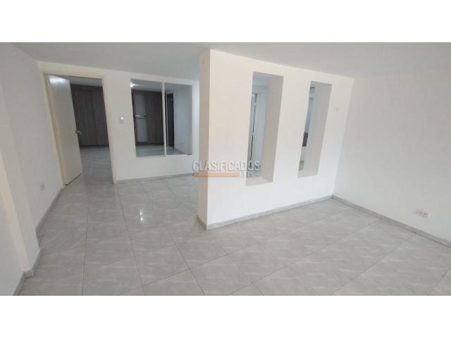 Apartamentos, Venta en Centro Ccial Ciudad de Cali