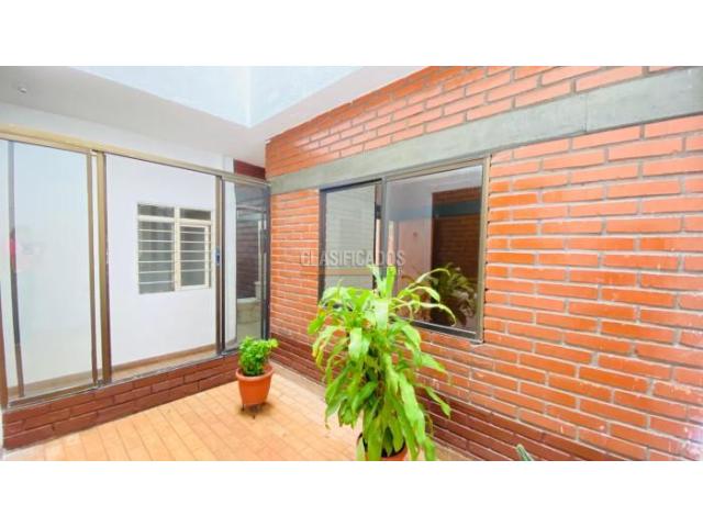 Casas, Venta en Nápoles