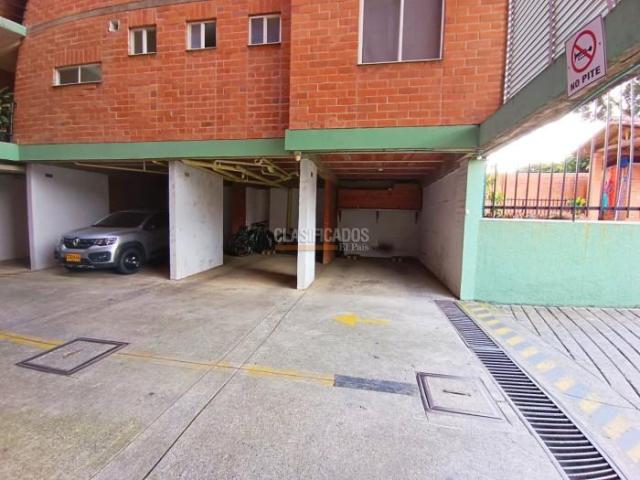 Apartamentos, Venta en Primero de Mayo