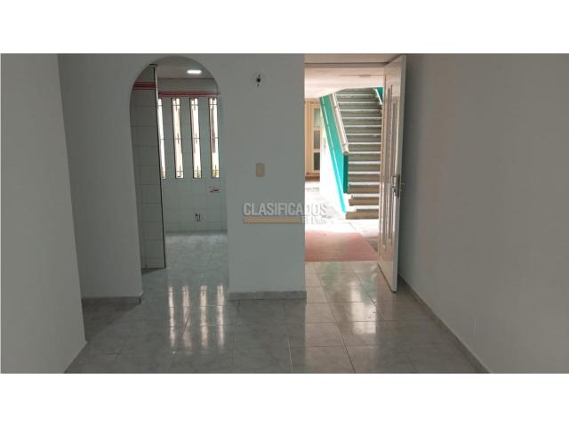 Apartamentos, Alquiler en Primero de Mayo