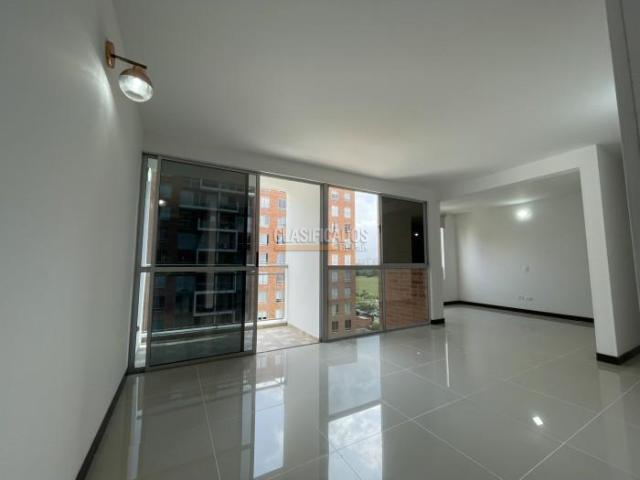 Apartamentos, Venta en Valle del Lili