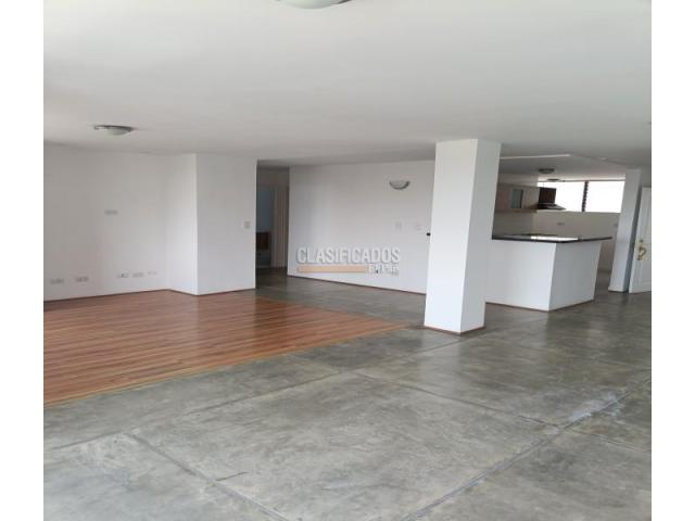 Apartamentos, Venta en Miraflores