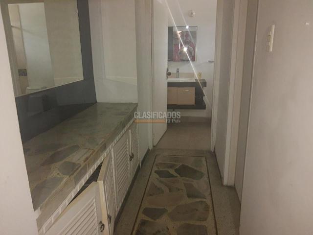 Casas, Venta en Ciudad Jardín