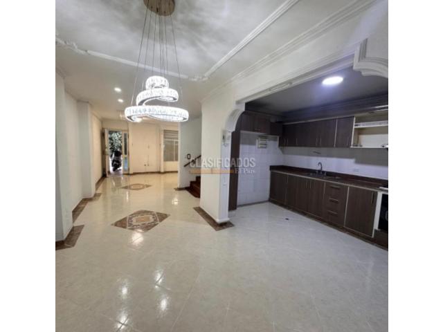 Casas, Venta en Santa Anita