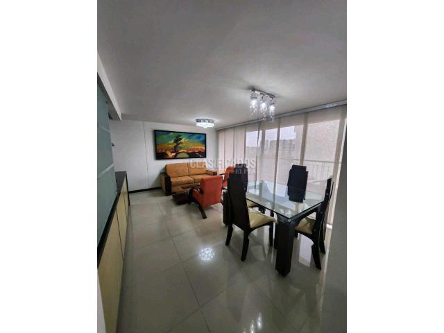 Apartamentos, Venta en Meléndez