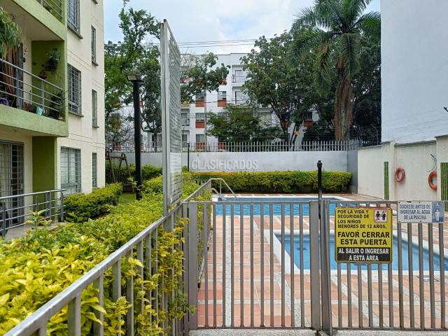 Apartamentos, Venta en El Refugio