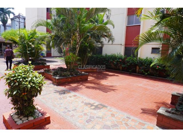 Apartamentos, Venta en Prados del Norte