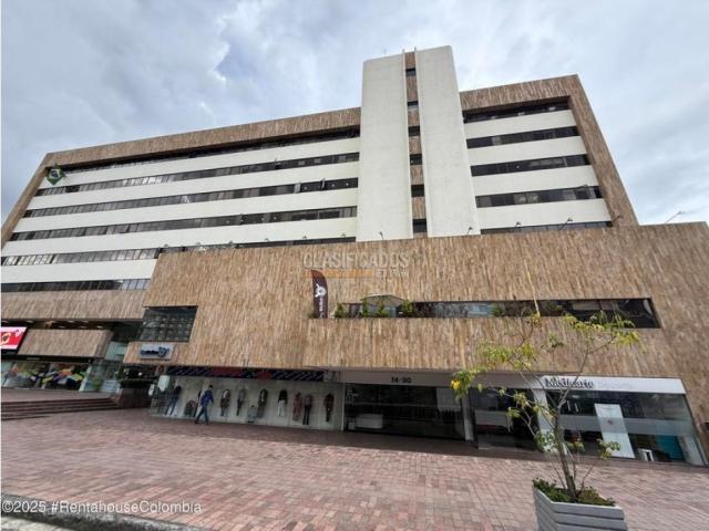 Oficinas y Consultorios, Venta en Bogotá