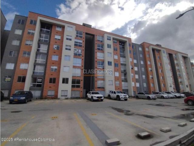 Apartamentos, Venta en Chía
