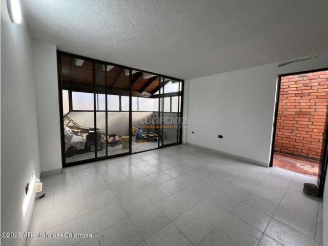 Oficinas y Consultorios, Venta en Cúcuta