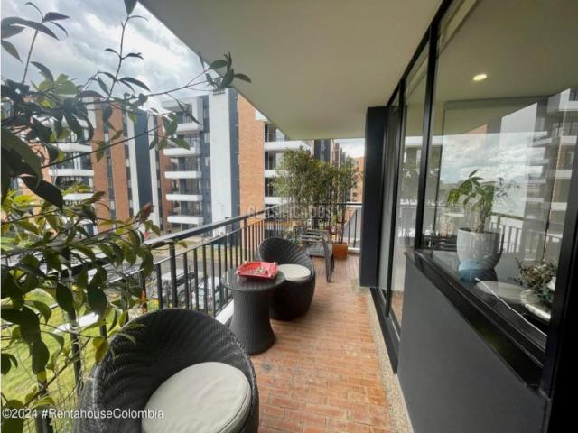 Apartamentos, Alquiler en Cajica