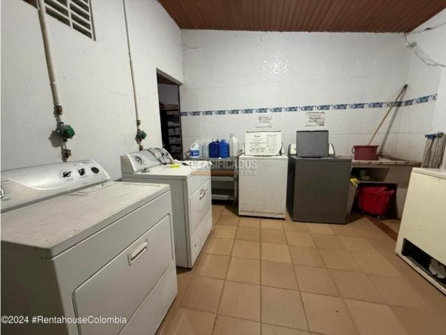 Locales y Bodegas, Venta en Honda