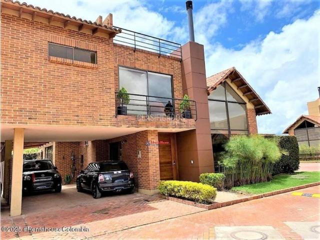 Casas, Alquiler en Chía