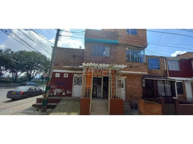 Apartamentos, Venta en Soacha