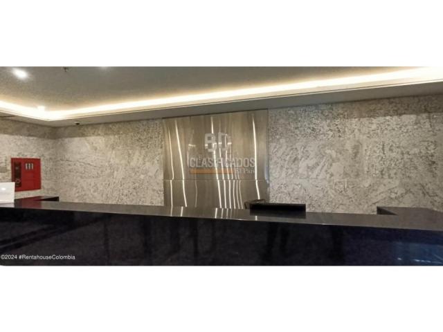 Oficinas y Consultorios, Venta en Bogotá