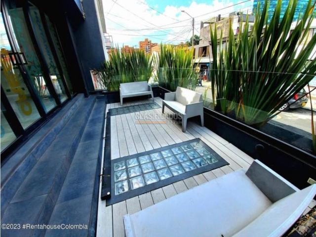 Edificios, Alquiler en Bogotá