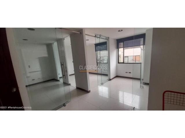 Oficinas y Consultorios, Venta en Bogotá
