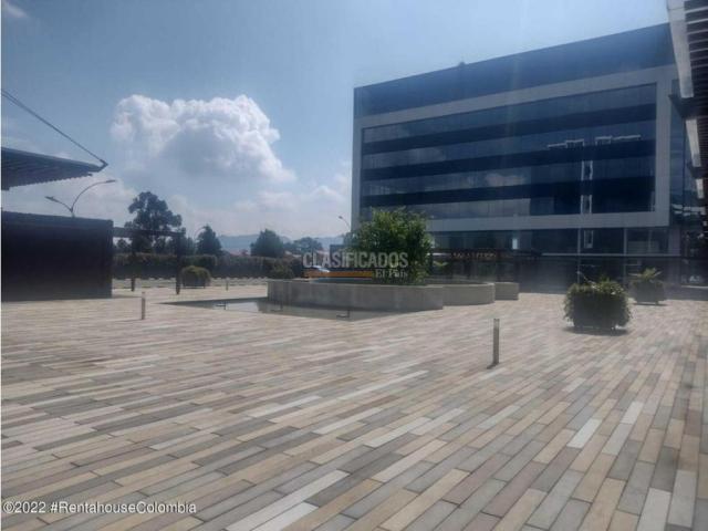 Oficinas y Consultorios, Alquiler en Cajica