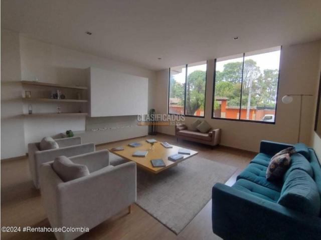 Apartamentos, Venta en Chía