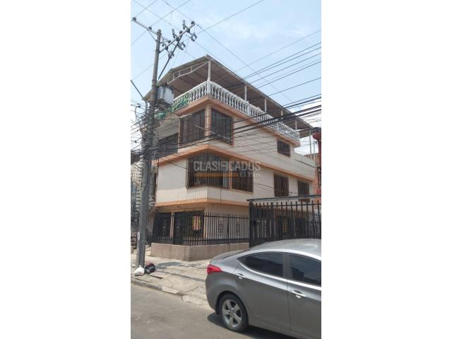 Apartamentos, Alquiler en Los Andes