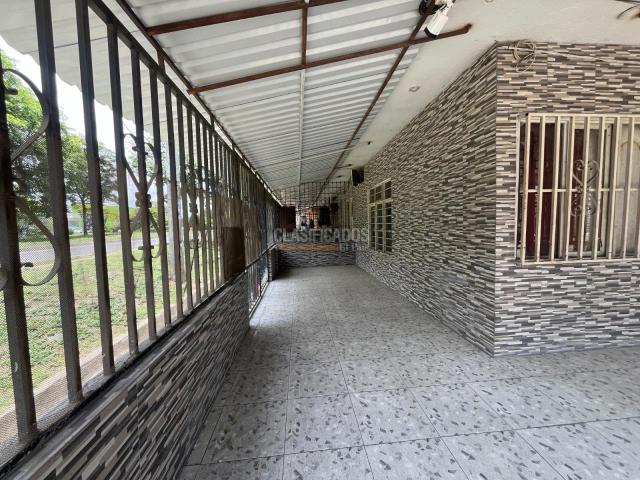 Casas, Venta en Andrés Sanín