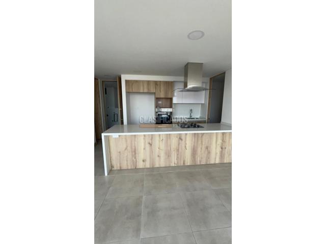 Apartamentos, Venta en Valle del Lili