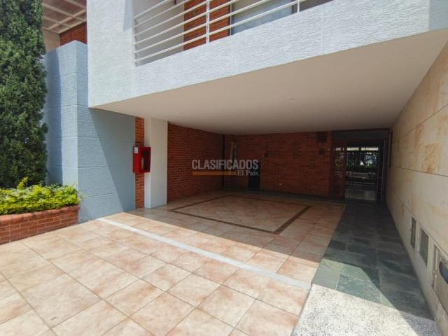 Casas, Venta en Ciudad Jardín