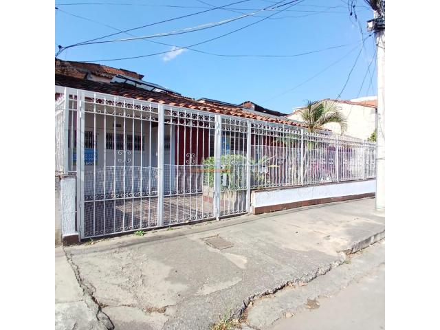 Casas, Alquiler en La Campiña