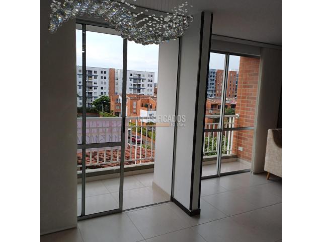 Apartamentos, Venta en Valle del Lili