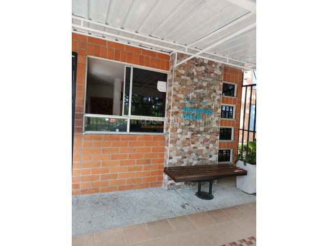 Apartamentos, Venta en Valle del Lili