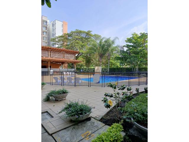 Apartamentos, Venta en Valle del Lili