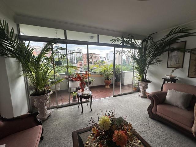 Apartamentos, Venta en Santa Rosa del Oeste