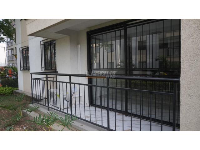 Apartamentos, Alquiler en Ciudad Pacifica