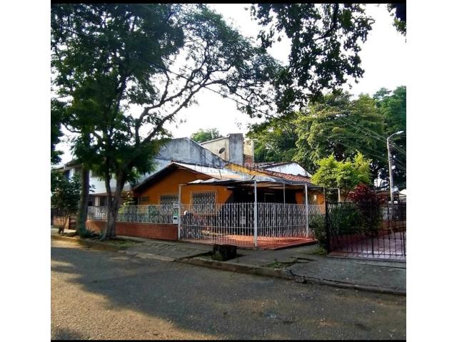 Casas, Venta en Ciudad Capri