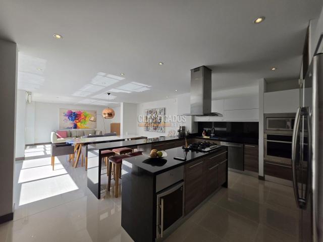 Casas, Venta en Pance