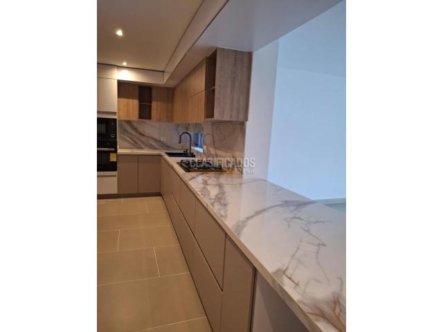 Apartamentos, Venta en Pance