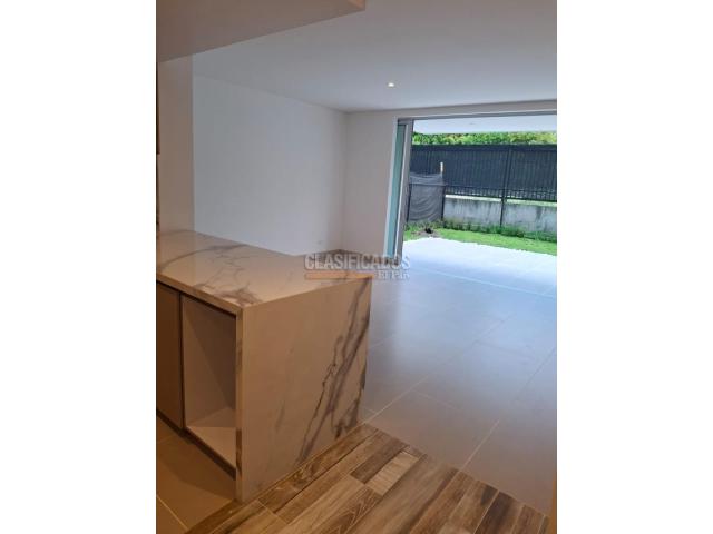 Apartamentos, Venta en Pance