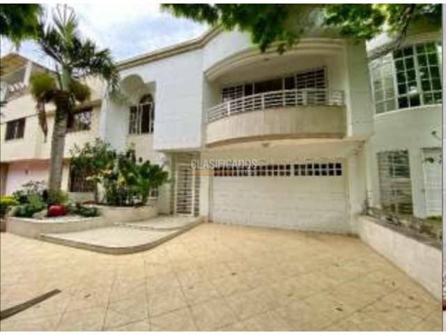 Casas, Venta en Ciudad Jardín