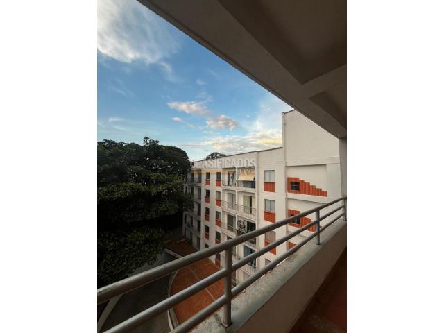 Apartamentos, Venta en El Refugio