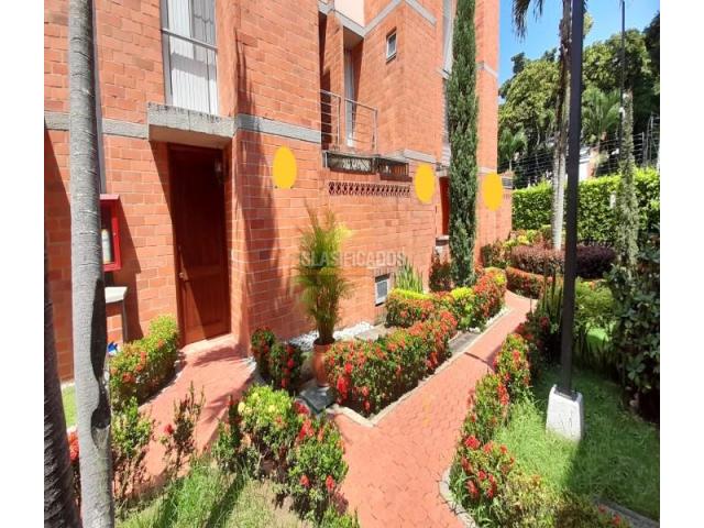 Casas, Venta en Valle del Lili